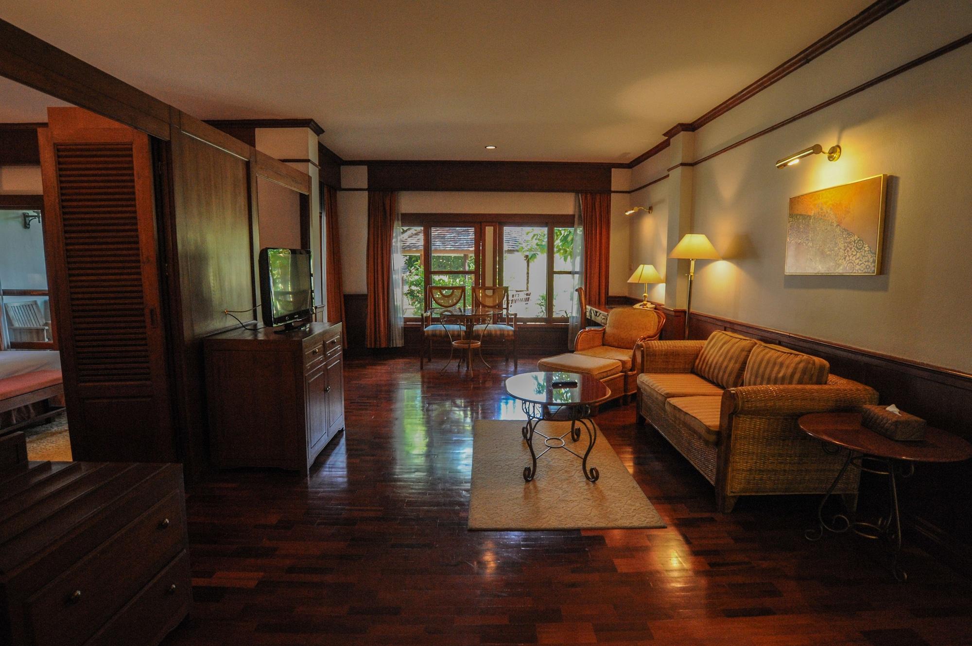 Suan Bua Hotel & Resort Ban Pong  Luaran gambar