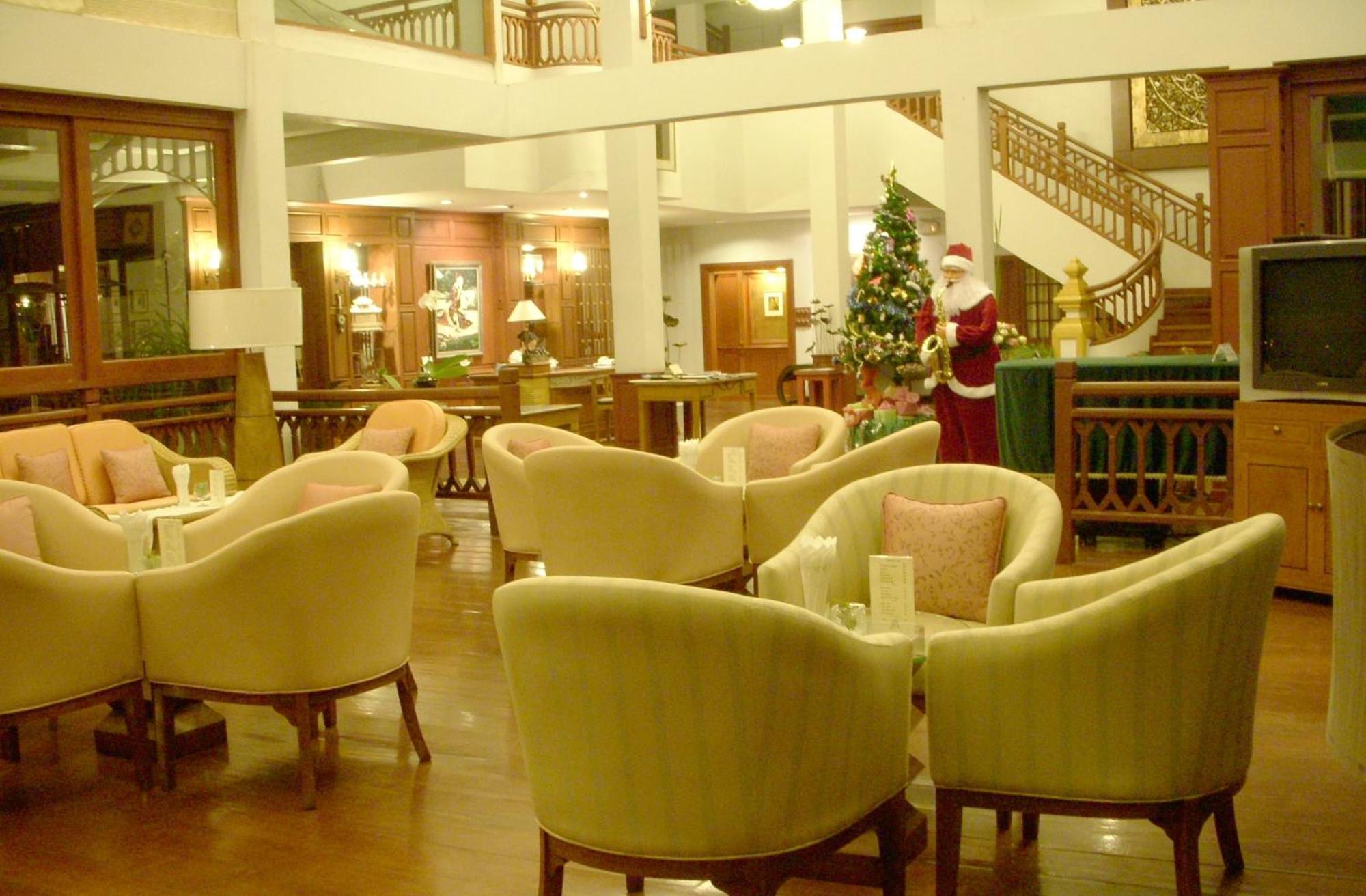 Suan Bua Hotel & Resort Ban Pong  Luaran gambar