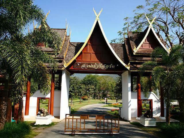 Suan Bua Hotel & Resort Ban Pong  Luaran gambar